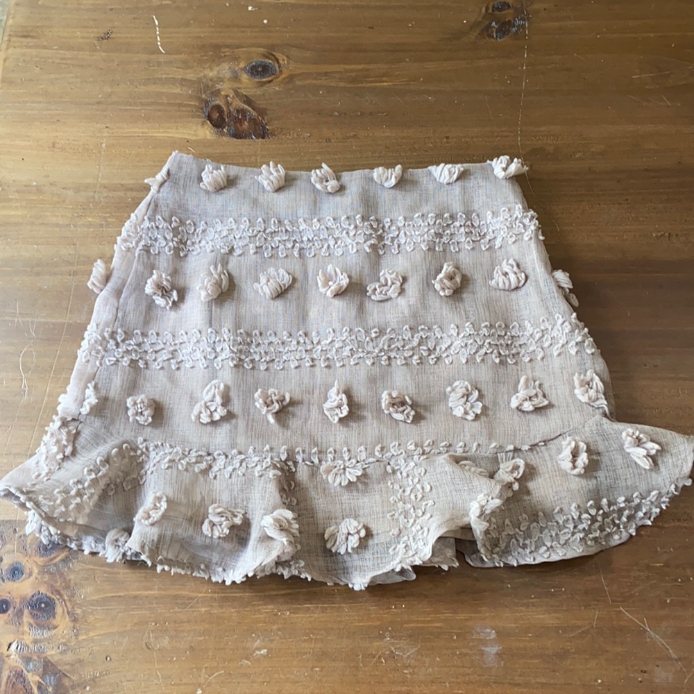 Women’s medium skirt